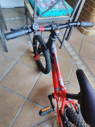 Bicicleta infantil niño Commencal Ramones 16