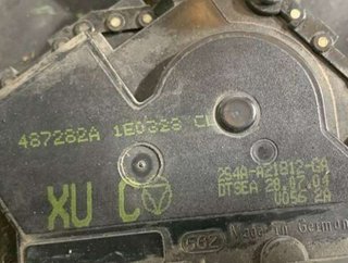 Motor cierre ford 2s4aa21812ga focus sedan 62014