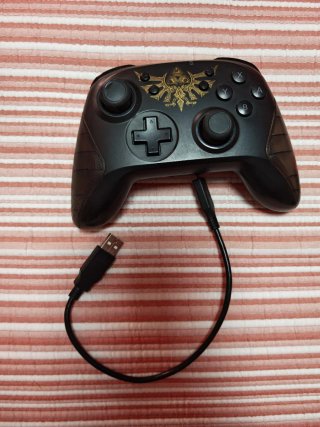 Nintendo Switch + 2 Joy-Con + 3 juegos +accesorios