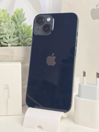 iPhone 14 Blu Marina con Accessori