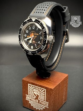 Vostok Amphibia 710380 Orange Scuba Dude. Nuevo
