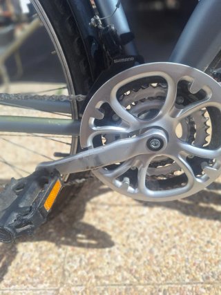 Bicicleta B'TWIN gris