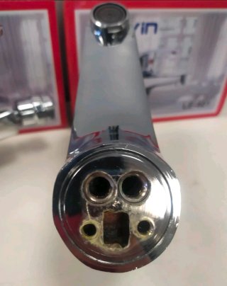 2 RUBINETTI MISCELATORE LAVABO + RUBINETTO BIDET
