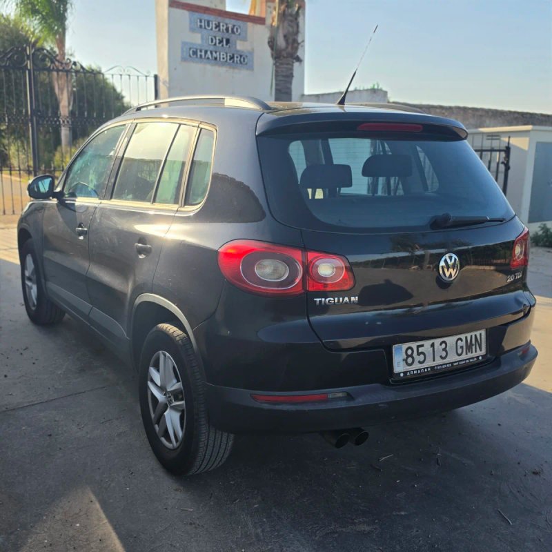 Volkswagen Tiguan 2.0 TDI Advance 2009, foto 4