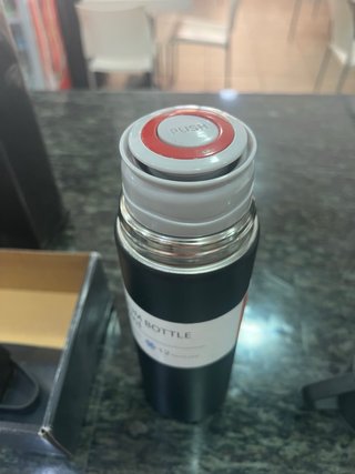 Set Termo Vacío 500ml + 2 Tazas
