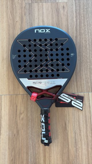 Pala NOX AT10 Genius 12K Agustín Tapia