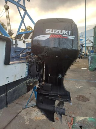 Barco Caer 5.6 Suzuki 70CV 4T