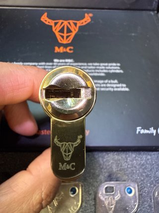 Bombín M&C Alta Seguridad + 5 Llaves