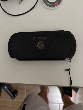 PSP Street Negra + GTA Vice City + Caricatore