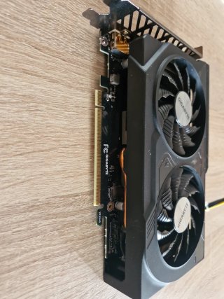 Tarjeta Gráfica GIGABYTE GeForce RTX
