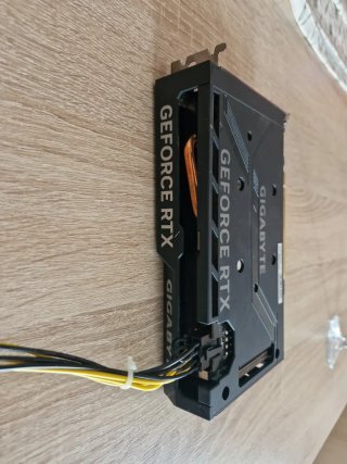 Tarjeta Gráfica GIGABYTE GeForce RTX