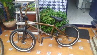 Bicicleta BMX GT Slammer