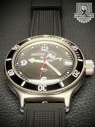 Vostok Amphibia 420634 Ceramic Scuba Dude - Nuevo!