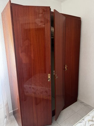 Dormitorio completo madera