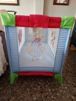 Cuna de viaje plegable