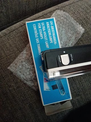 Lámpara UV para análisis de sellos DL-01