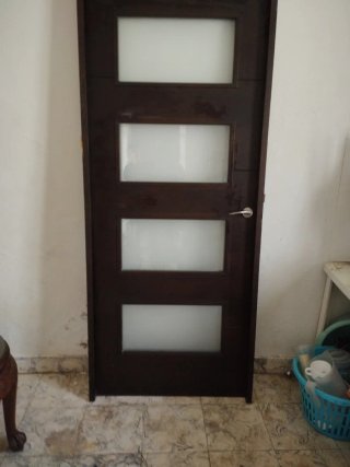 Puerta interior wengue con 4 cristales