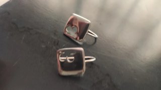 Conjunto de colgante y pendientes de plata