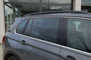 Volkswagen Tiguan R-Line Exclusive+Gancho+Navegaci