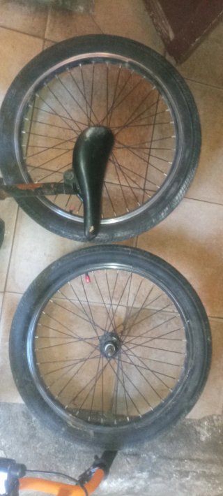Bicicleta BMX Plata