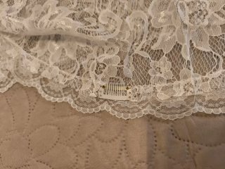 Mantilla encaje media luna