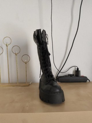 Botas altas Zara negras nuevas