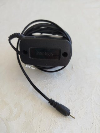 Cargador Nokia Punta Fina