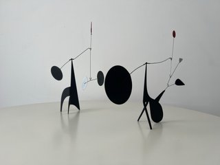 Escultura cinética de escritorio