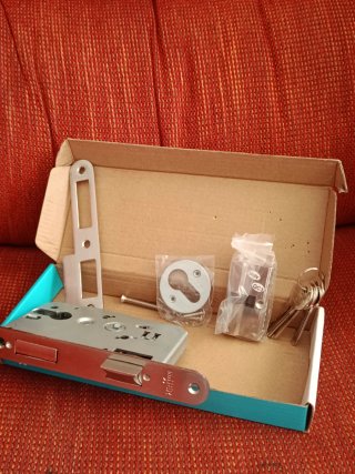 Cerradura INTHER