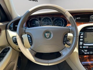 Jaguar XJ XJ6 2.7D V6 Executive