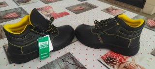 Botas de Seguridad ISSALINE Negras y Amarillas