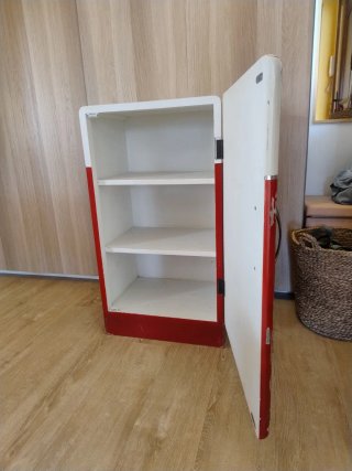 Mueble Coca-Cola Rojo y Blanco