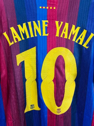Camiseta FC Barcelona Lamine Yamal Talla L