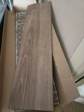 Baldosas cerámica imitación madera Leroy 9 cajas ,