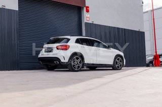 MERCEDES GLA 200d AMG, NACIONAL 71.000KMS