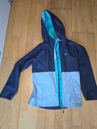 Chubasquero niño Quechua Talla 6-8 años