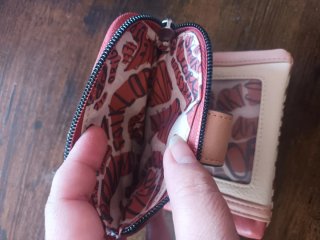 Cartera de mujer con diseño