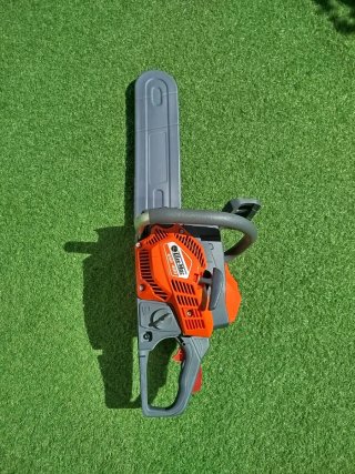 Oleo-Mac GSH 400 Motosierra
