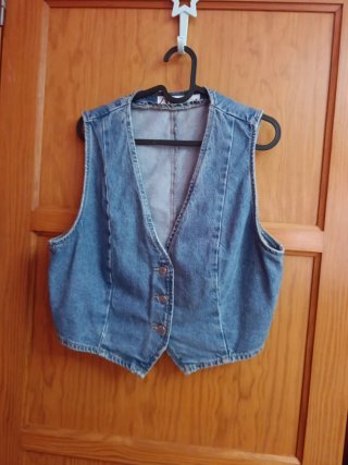 Chaleco vaquero Zara azul