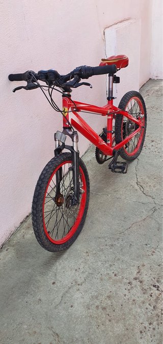 Bicicleta Ferrari CX30 Roja