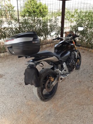Honda CB600F Hornet Negra