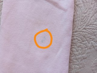 Sudadera rosa con capucha. 11-12 años