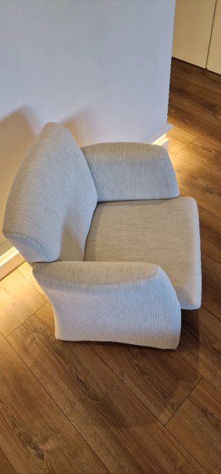 Butaca sillón tela beige