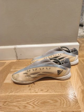 Zapatillas Adidas Fútbol Sala Beige/Gris