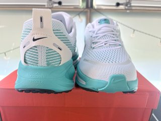Nike Vomero 18