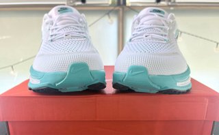 Nike Vomero 18
