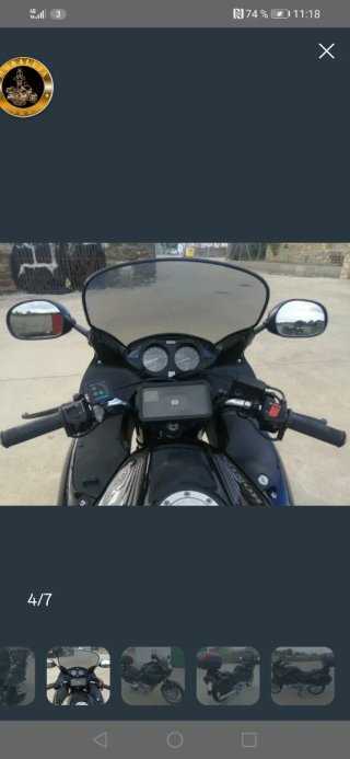 Honda Deauville 650 Negra