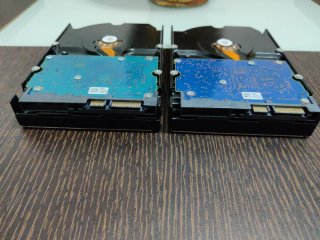 Lote 2 Discos Duros HGST NAS 2TB