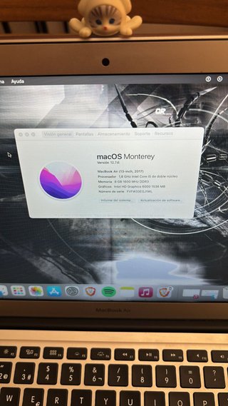 MacBook Air 13 2017 i5 8GB RAM