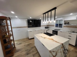 Montajes de cocinas (instalador),